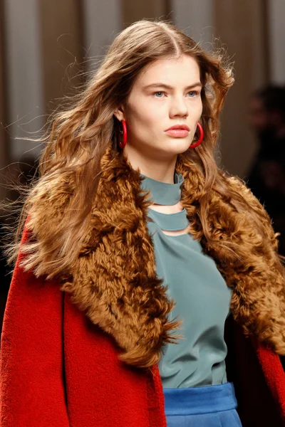 Look 36